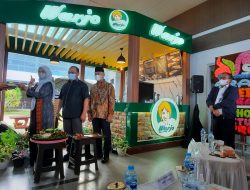 Kehadiran Warjo Perkaya Pilihan Kuliner di Bandara Depati Amir