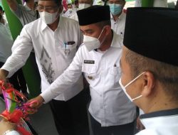 Molen Resmikan “Molen Senyum PGK”, Mobil untuk Calon Pengantin