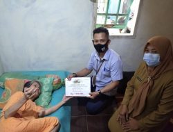 PT Timah Berikan Bantuan Pengobatan dan Kursi Roda kepada Warga Pangkalpinang dan Bangka Tengah