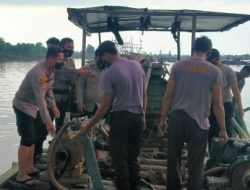 Kapolres Bongkar Ponton di Kolong Merbuk, Kenari, Pungguk