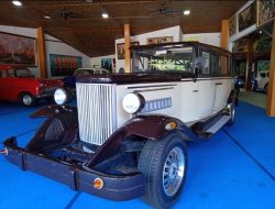 Pameran Mobil Klasik Kini Jadi Destinasi Wisata Baru di Sungailiat