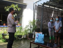 AKBP Slamet Kunjungi Warga Isoman Untuk Berikan Motivasi dan Bapok