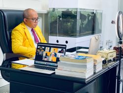 Lulus S3, Molen Ceritakan Perjuangan Raih Gelar Doktor