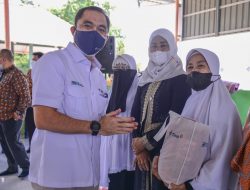 PT Timah Tbk Bagikan 800 Paket Sembako ke Empat Kabupaten