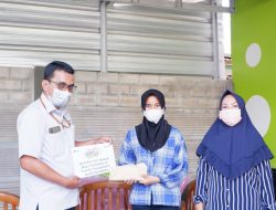 PT Timah Tbk Santuni Biaya Pendidikan Feronika dan Aprilia