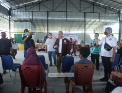 Gubernur Lanjutkan Kegiatan HKSN di Desa Pelepak Pute Sijuk