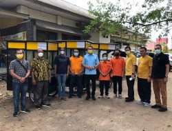 Yayasan BPJ Peduli Serahkan Bantuan 20 Unit Gerobak kepada Pelaku UMKM di Babel