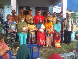 Bupati Riza Salurkan 50 Paket Sembako dan Serap Aspirasi Warga Tanjung Ketapang