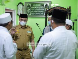 Gubernur Ajak Siswa SMAN Pemali Salat Subuh Berjamaah di Masjid