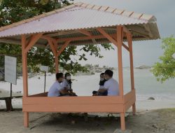 PT Timah Lengkapi Sarana dan Prasarana Wisata Pantai Penyusuk