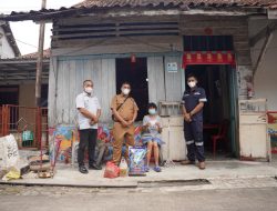 Lurah Tanjung Ketapang Apresiasi PT Timah Tbk yang Bantu Alat Kesehatan ke Dua Warganya