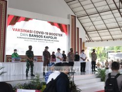 Kapolri Tinjau Langsung Vaksinasi Serentak Babel di Belitung