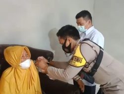 Bhabinkamtibmas Dampingi Vaksinator Genjot Vaksin Masyarakat Basel