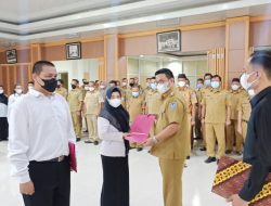 54 CPNS Terima SK Pengangkatan dari Bupati Basel, Riza: Jangan jadi Batu Loncatan