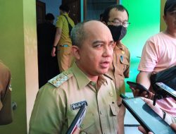 Molen Bilang Pustakawan Bukan Profesi Ecek-Ecek