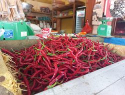 Komoditi di Pasar Muntok Melambung Tinggi