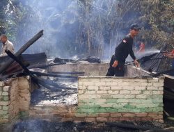 Kakek Toyib Jarang Pulang, Rumah Ludes Terbakar