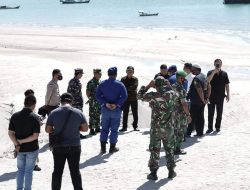 Tinjau Kondisi Muara Jelitik, Ketua DPRD Babel Desak Pemprov Susun Regulasi 