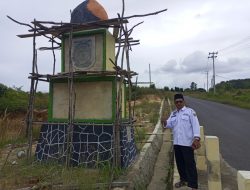 Gotong Royong Bersama Warga, PT Timah Tbk Bangun Tapak Batas Desa Air Putih