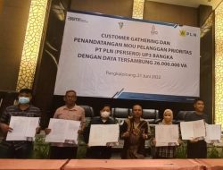 Dukung Pertumbuhan Ekonomi di Babel, 10 Pelanggan Teken Kerja Sama Layanan Prioritas dengan Daya 26 Juta Volt Ampere