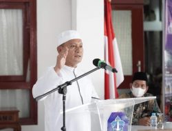 Menanti Sejak 11 Tahun, Ketua DPRD Babel Herman Suhadi Naik Haji