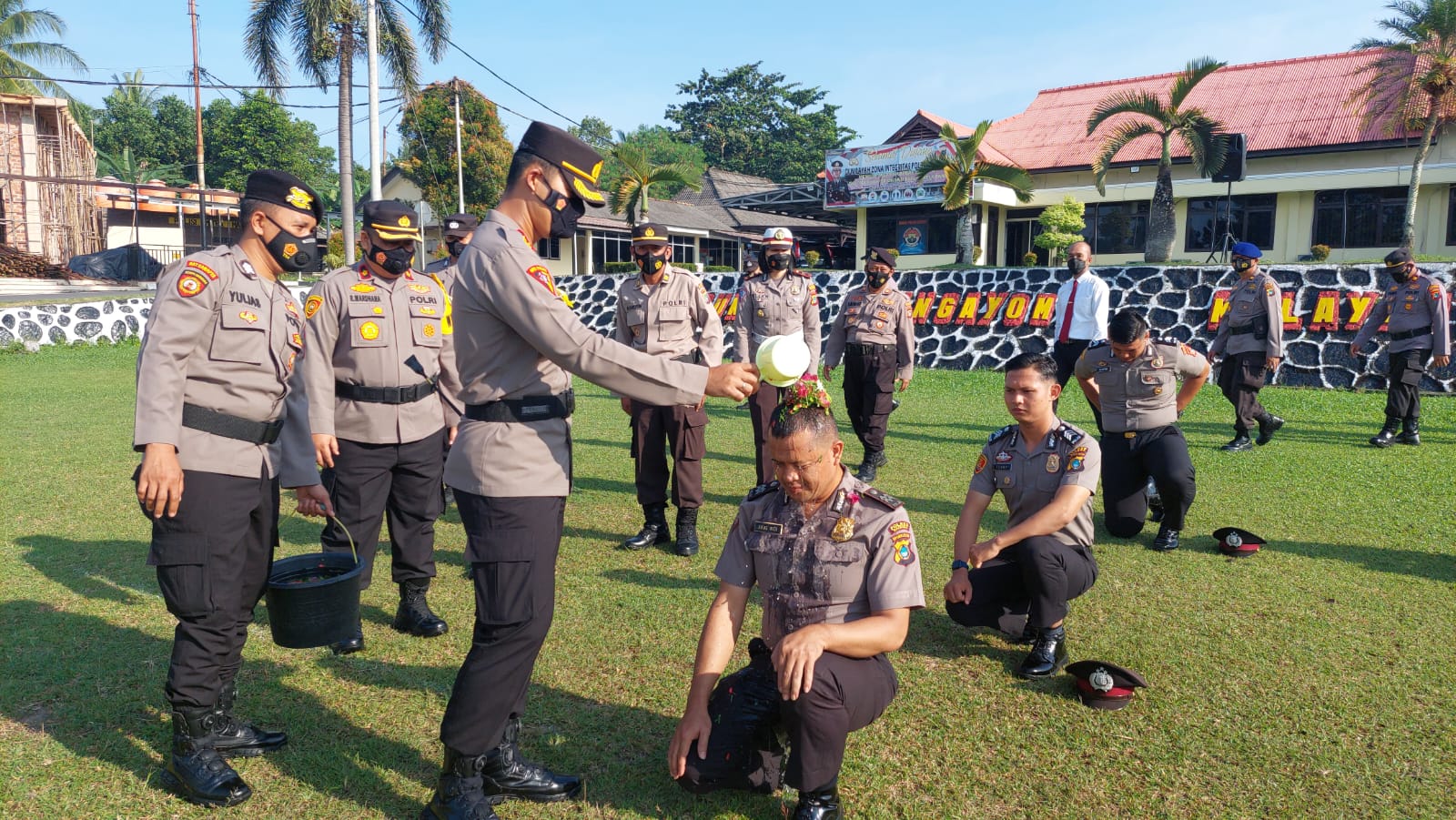 Kapolres Minta Kepada 20 Personel Yang Naik Pangkat Jaga Solidaritas