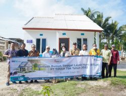 Korban Bencana Puting Beliung di Desa Kebintik Terima Rumah Tinggal Layak Huni dari PT Timah Tbk