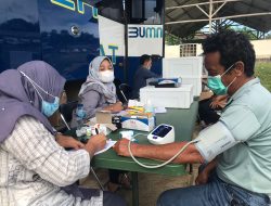 Mobil Sehat PT Timah Tbk Hadir di Dusun Air Abik