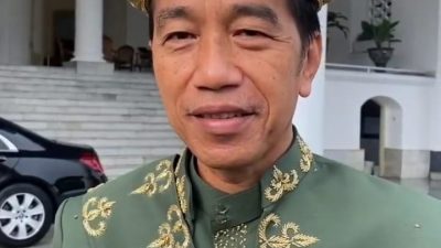 Herman: Jokowi Kenakan Baju Paksian Babel Ada Kaitan dengan G20