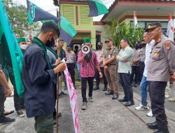 Gelar Aksi Massa di Gedung DPRD Babel, HMI Sampaikan Tiga Tuntutan