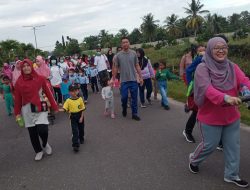 Ribuan Anak dan Orang Tua Meriahkan Gebyar Anak PAUD Kecamatan Koba