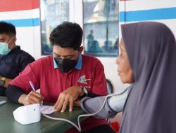 Dekatkan Pelayanan Kesehatan Warga, Mobil Sehat PT Timah Tbk Datangi Desa Rajik Bangka Selatan