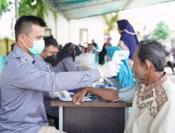 Ratusan Warga Desa Permis Bangka Selatan Serbu Mobil Sehat PT Timah Tbk