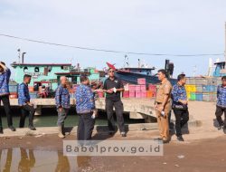 Pj Gubernur Tegaskan Penerapan Budaya Kerja Bersih di TPI Muara Sungai Baturusa