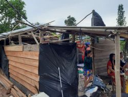 Diterpa Angin Ribut, Atap Rumah Kanang Rusak Berat
