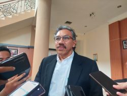 Jelang Nataru, Pj Gubernur Babel Pastikan Stok Bahan Pokok Aman
