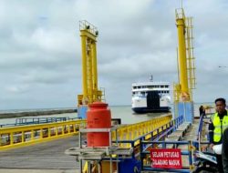 Cuaca Tidak Pengaruhi Jadwal Keberangkatan Kapal di Pelabuhan Tanjung Kalian