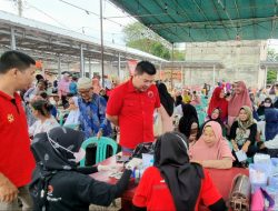 Ribuan Masyarakat Padati Food Plaza Ikuti Pengobatan Gratis Yayasan Rudi Center dan PDIP Basel