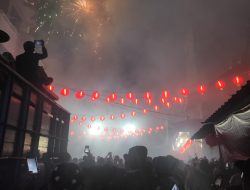 Atraksi Barongsai dan Pesta Kembang Api Jadi Hiburan Masyarakat Pangkalpinang