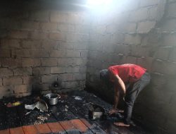 Gara-gara Puntung Rokok, Rumah di Parit Padang Terbakar