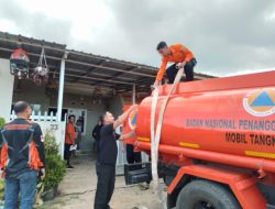 Dua Hari Terakhir, BPBD Pangkalpinang Salurkan Air untuk 92 KK