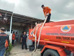 Tiga Hari Tak Ada Air, Padli Dapat Pasokan Air dari BPBD