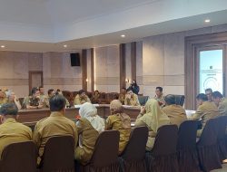 Rapat Perdana dengan OPD, PJ Gubernur Bahas Serapan Anggaran hingga Legalitas Pertambangan