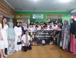 Honda Babel Berbagi Kebahagiaan dengan Santuni Anak Yatim Piatu di Panti Asuhan Muhammadiyah