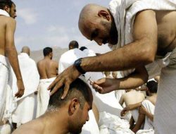 Hukum Mencukur Rambut saat Haji, Begini Penjelasan MUI