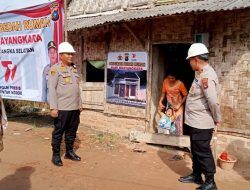 Belum Dapat Bantuan Pemerintah, Polres Basel Bedah Rumah Pak Mian