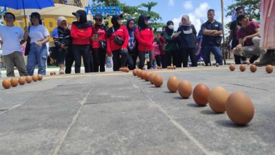Festival Pasir Padi Sukses Digelar, 3.507 Telur Berhasil Berdiri