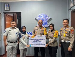 Jasa Raharja Babel Serahkan Bantuan 181 Buku Pendidikan Lalu Lintas, Perkuat Implementasi Program TJSL untuk Meningkatkan Keselamatan Lalu Lintas