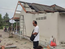 Diguyur Hujan Disertai Angin Puting Beliung, Sejumlah Rumah di Desa Rebo Rusak