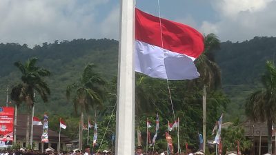 Sukses Kibarkan Merah Putih, Mulkan Berikan Bonus untuk Anggota Paskibraka